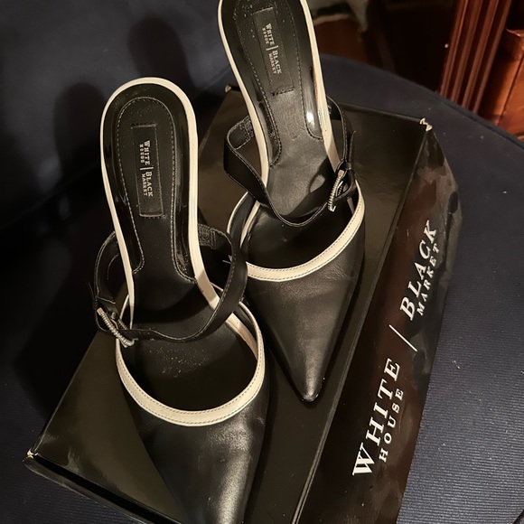 White House Black Market black and white heels. 8.5 - Picture 1 of 3